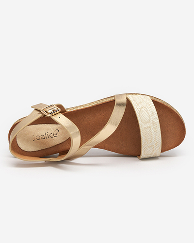 Dámske ploché sandále zlatej farby Pixaf- Footwear