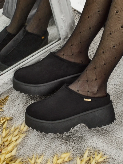 Kratki ženski škornji a'la za sneg s krznom Calindra