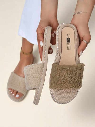 Royalfashion Ženski natikači s kožuhom Cozy Step