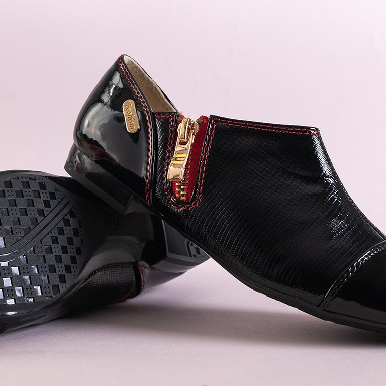 Čierne lakované detské topánky Cesesio - Obuv