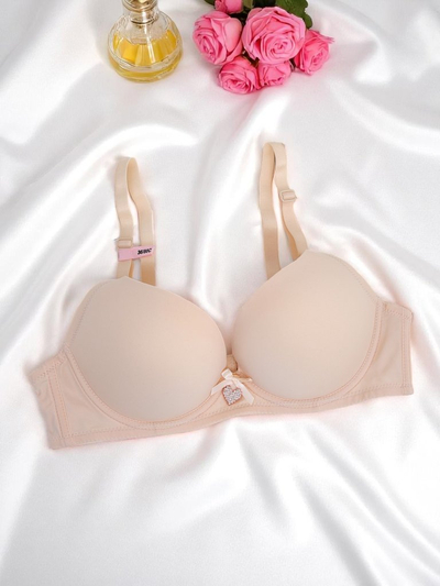Royalfashion Hladká dámska podprsenka s výstužou Smooth Fit