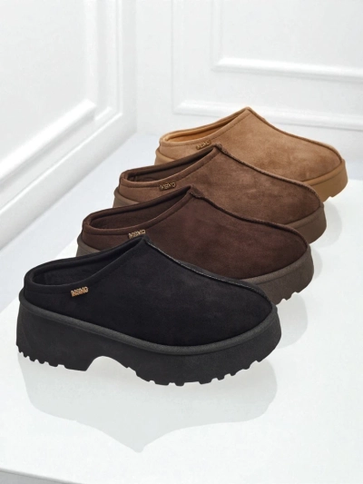 Kratki ženski škornji a'la za sneg s krznom Calindra