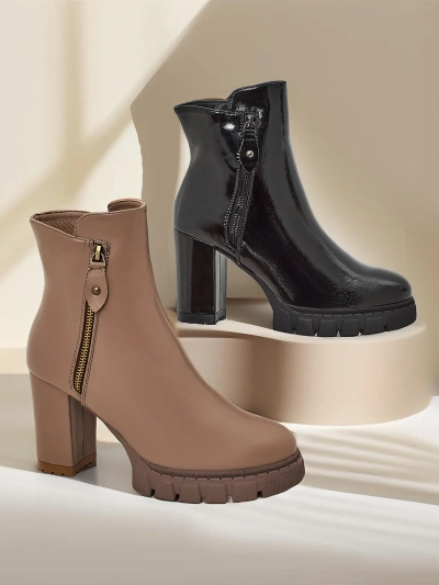 Royalfashion Patent dame ankel støvler på en stolpe Vemorro