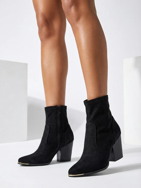 Royalfashion Eko-zamšové dámske topánky na štíhlom podpätku Gris