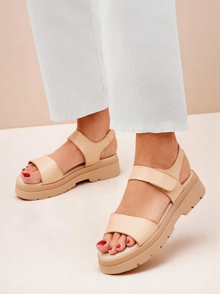 Royalfashion Dámske sandále s hrubšou podrážkou Otvanna