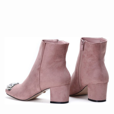 Różowe botki z ozdobnym noskiem  na niskim słupku Hayley - Obuwie