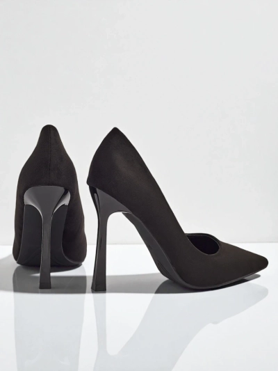 Ženski salonarji na stiletto peti iz eko semiša Belunika