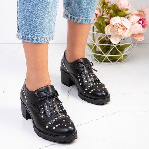 Čierne poltopánky na hrubom stĺpiku Colorado - Obuv