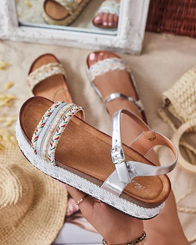 Royalfashion Dámske vyšívané sandále Mussir