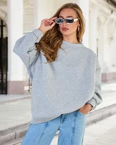 Svetlosivá