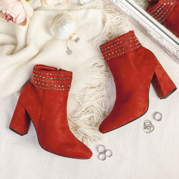 Ciemnopomarańczowe botki na słupku Britani - Obuwie