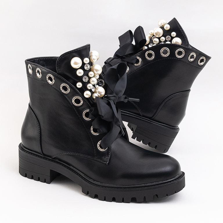 Čierne dámske čižmy s perlami Dwin- Obuv