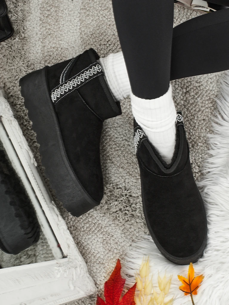 Kratki ženski škornji a'la za sneg Althea