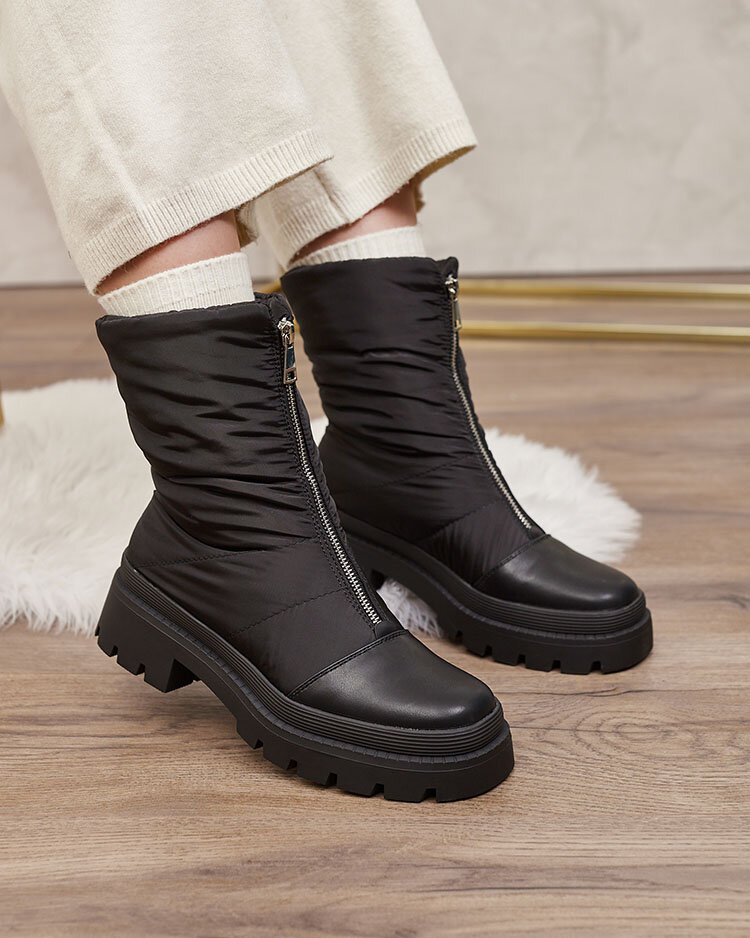 Royalfashion Dámske čižmy na plochom podpätku v čiernej farbe Tainve