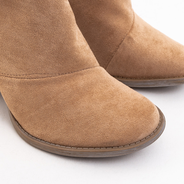 Dámske členkové čižmy béžovej farby s výrezmi Cituris - Obuv