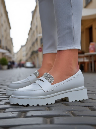 Royalfashion Dámske mokasíny s rhinestones Vinness