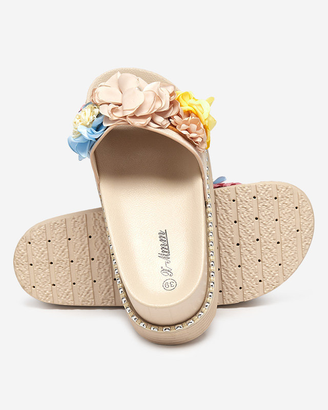 Dámske papuče s látkovými kvetmi v béžovej farbe Kaffga - Obuv