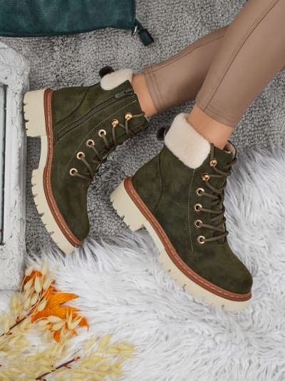 Ženski škornji s krznom Tessara