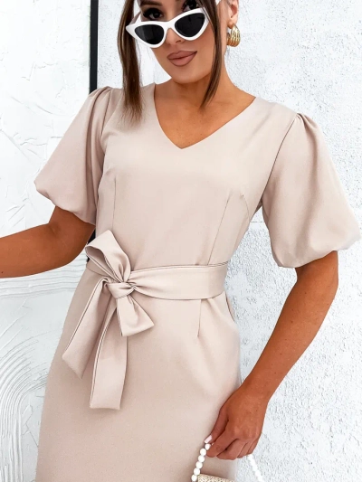 Royalfashion Dámske mini šaty s nafúknutými rukávmi a V výstrihom