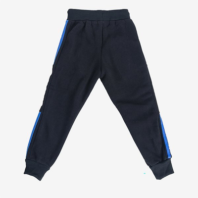 Chlapčenské čierne tepláky - nohavice