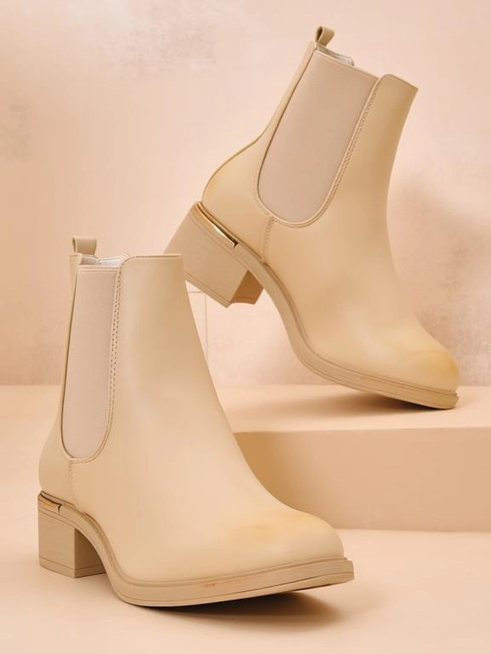 Royalfashion Dámske členkové topánky Rizzea