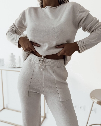 Royalfashion Dámsky svetrový komplet v béžovej farbe