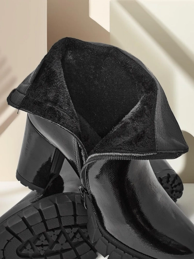 Royalfashion Patent dame ankel støvler på en stolpe Vemorro