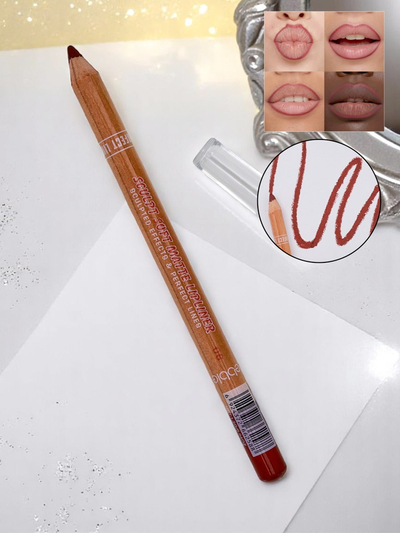 Pery na pery v odtieni Spiked with Rum