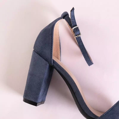 OUTLET Tmavomodré dámske sandále na stĺpiku Anniet - Obuv