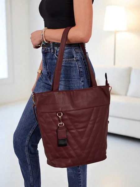 Ženska shopper torbica iz eko usnja z reliefom Raven Drift