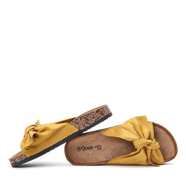 Żółte klapki z kokardką Quinky - Obuwie