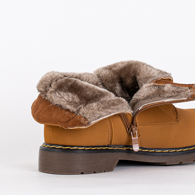 Svetlohnedé teplé dámske čižmy značky Kentiro - Shoes