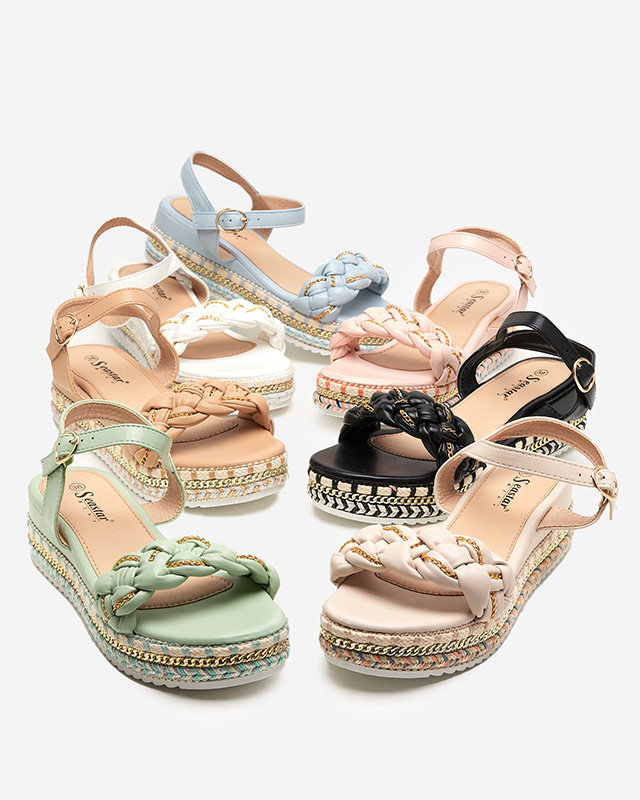 OUTLET Dámske čierne ploché sandále Rella - Obuv