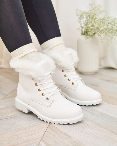 Royalfashion Classic dámske čižmy a'la trapper v bielej farbe Dotsacia
