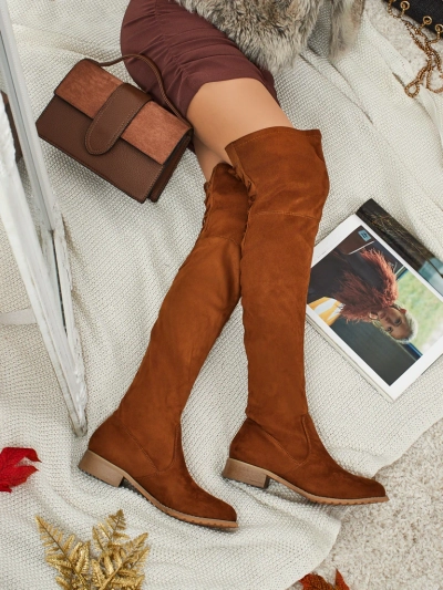 Ženski škornji čez koleno iz eko semiša Denvoria