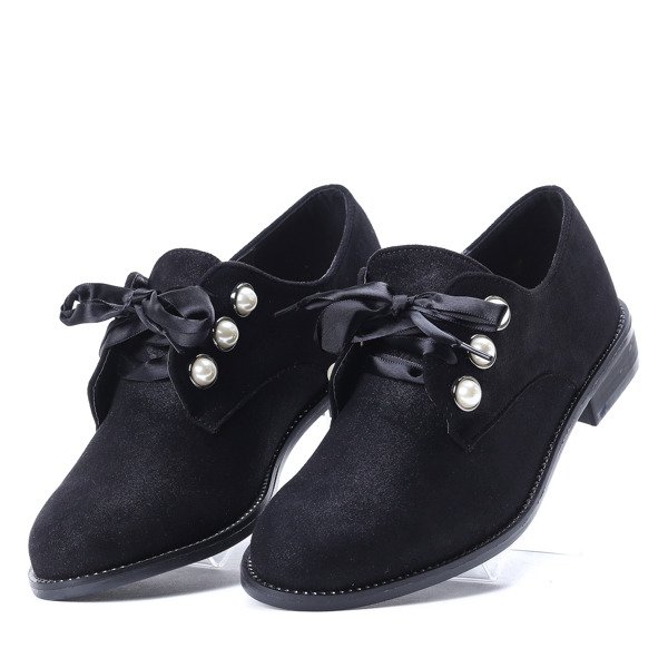 Czarne półbuty z perełkami Lea - Obuwie