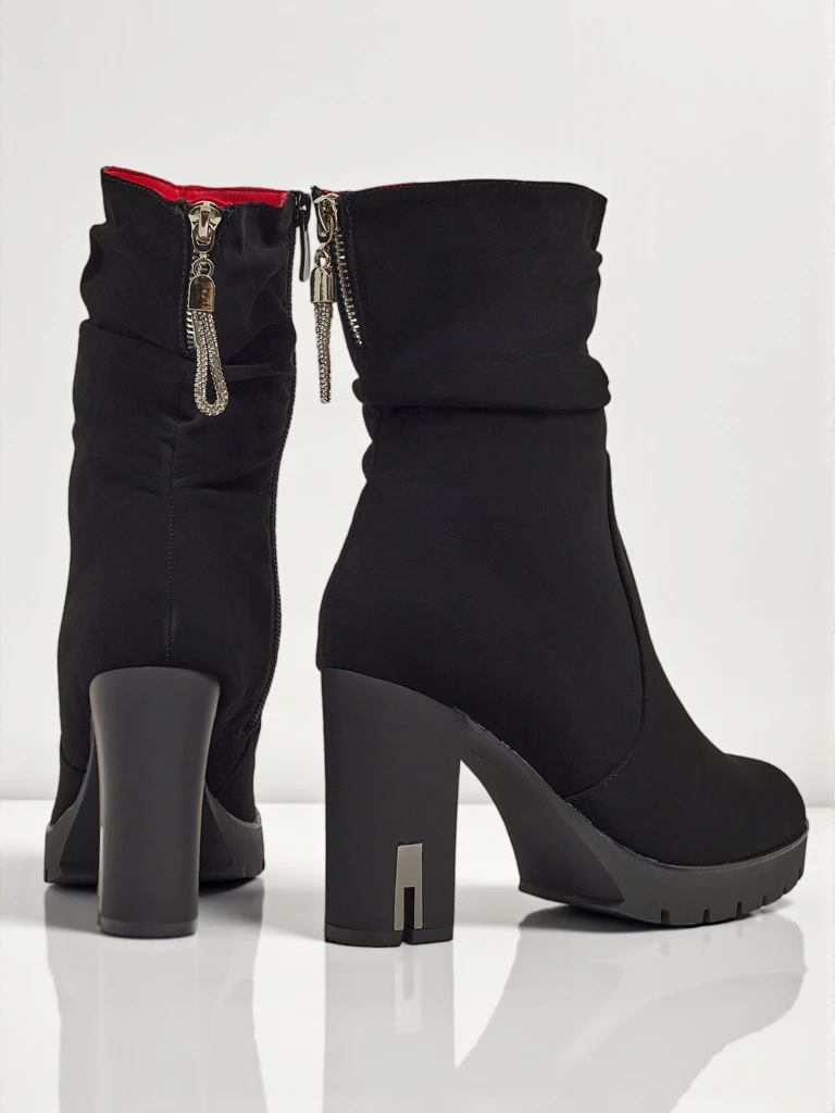 Ženski gležnarji iz eko usnja, mat, s peto Nivarelle