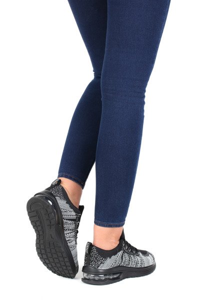 Czarne adidasy FITNESS - Obuwie