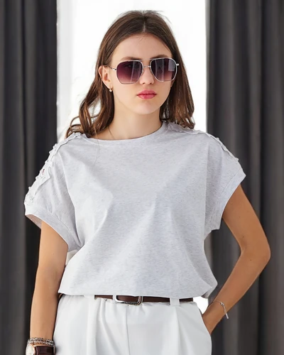 Royalfashion Bavlnené dámske tričko s čipkovými rukávmi