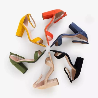 OUTLET Tmavomodré dámske sandále na stĺpiku Anniet - Obuv