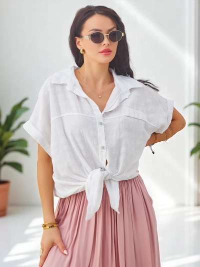 Royalfashion Dámska bavlnená košeľa s reliéfom a krátkymi rukávmi