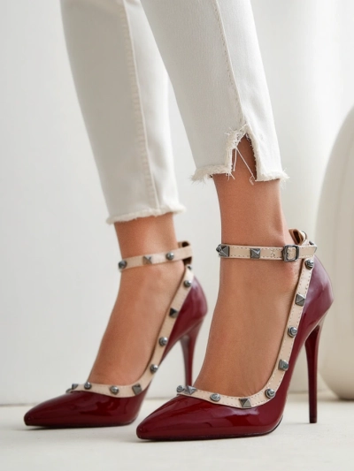 Royalfashion Laky dámske stiletto topánky so cvočkami Qoscalle