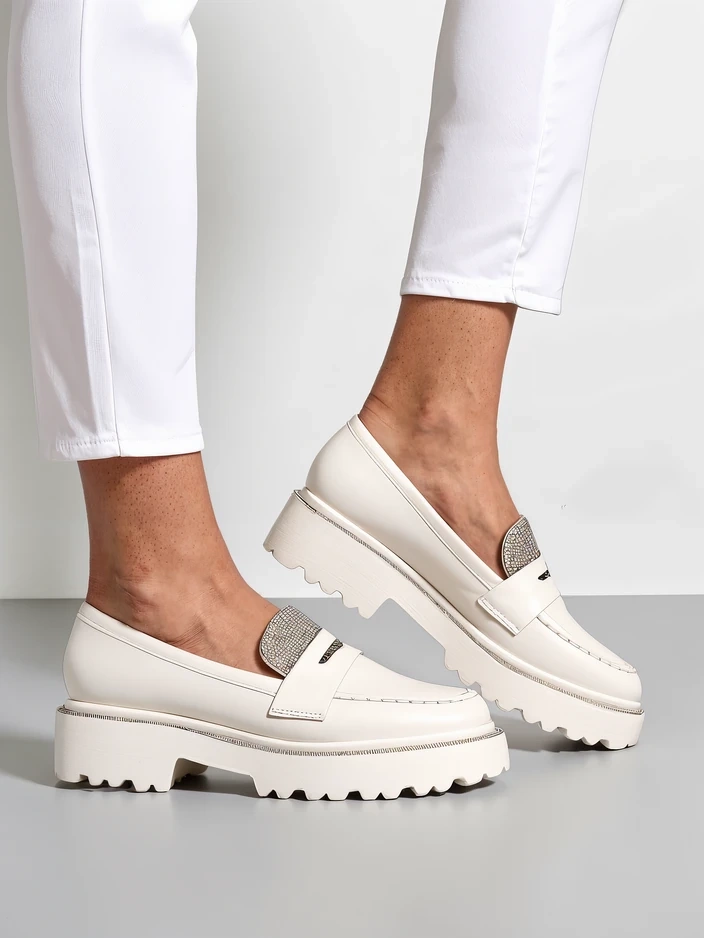 Royalfashion Dámske mokasíny s rhinestones Vinness