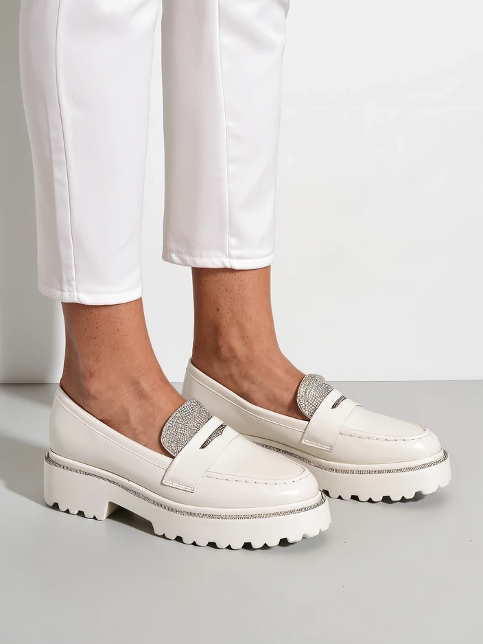 Royalfashion Dámske mokasíny s rhinestones Vinness