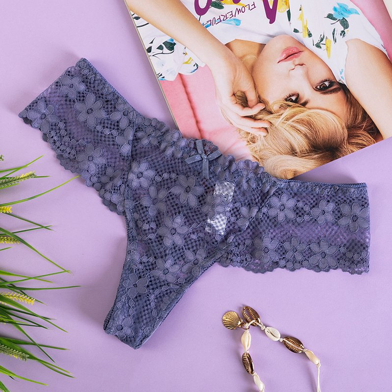 Dámske fialové čipkované tangá - Spodná bielizeň