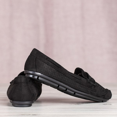 Loafery prolamované černou Tati - Boty 1