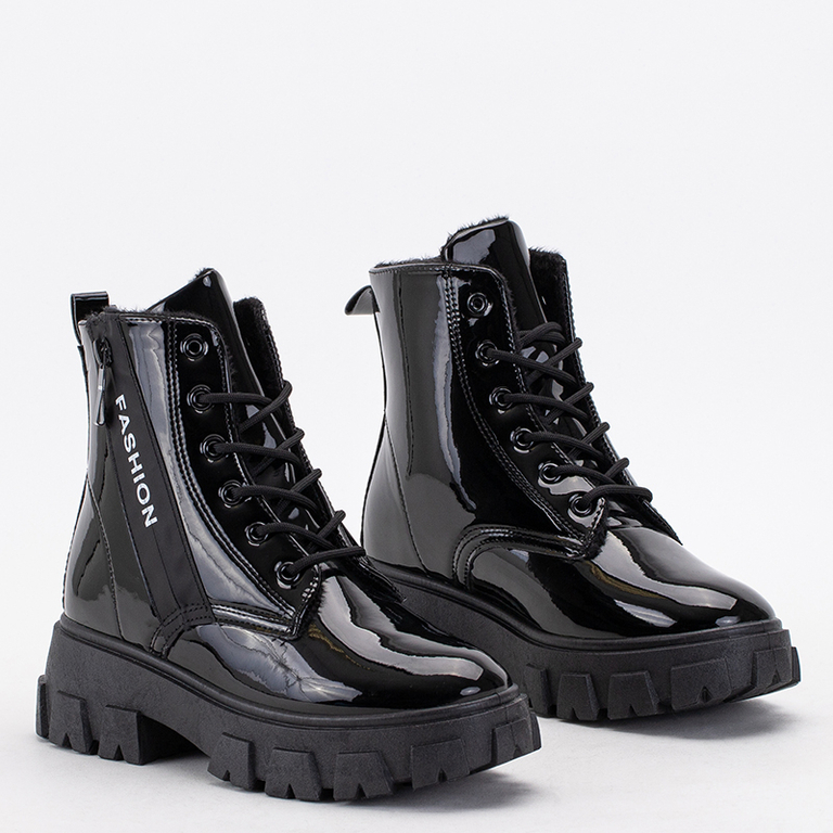 Čierne lakované dámske pracovné oblečenie s nápisom Doenam - Obuv