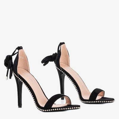 OUTLET Čierne viazané sandále na vyššom opätku Taya - Shoes