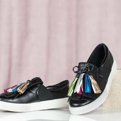 OUTLET Čierne športové tenisky so strapcami Osederra - Obuv