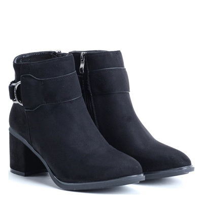 Czarne botki na słupku Isabelle - Obuwie